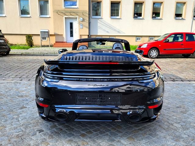 Porsche 992 2024