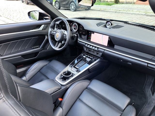 Porsche 992 2024