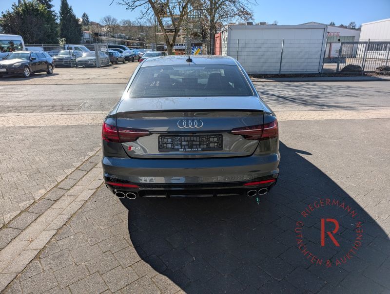 Audi S4 2021