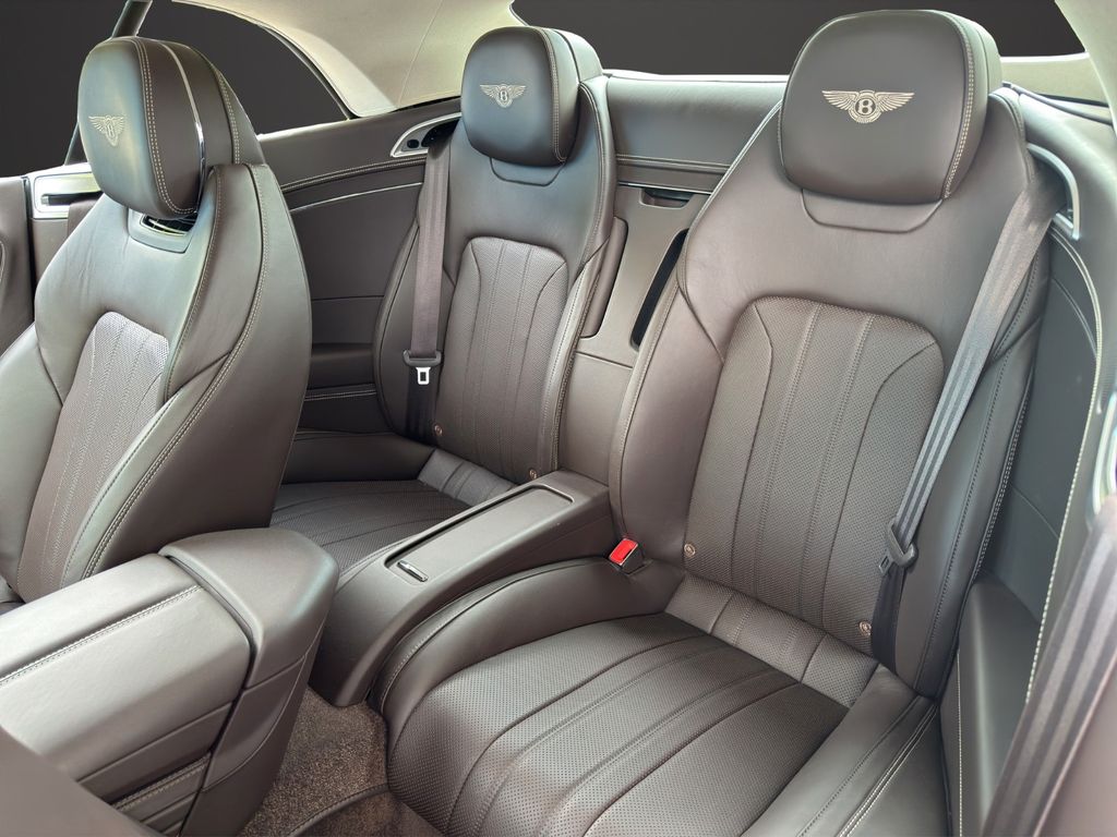 Bentley Continental GTC 2019