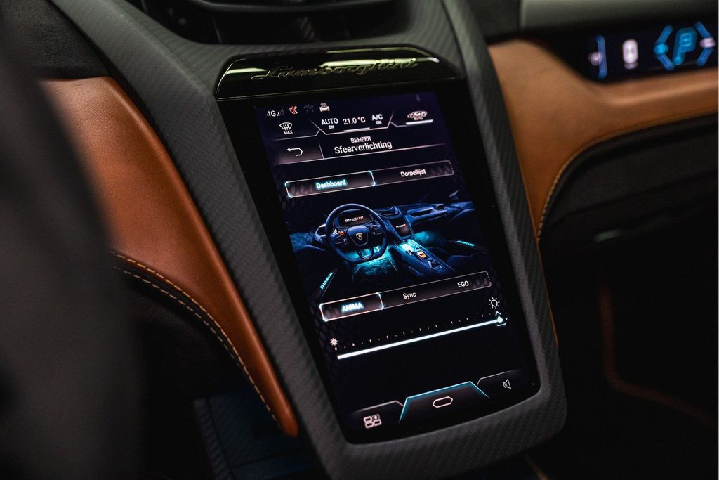 Lamborghini Revuelto 2025