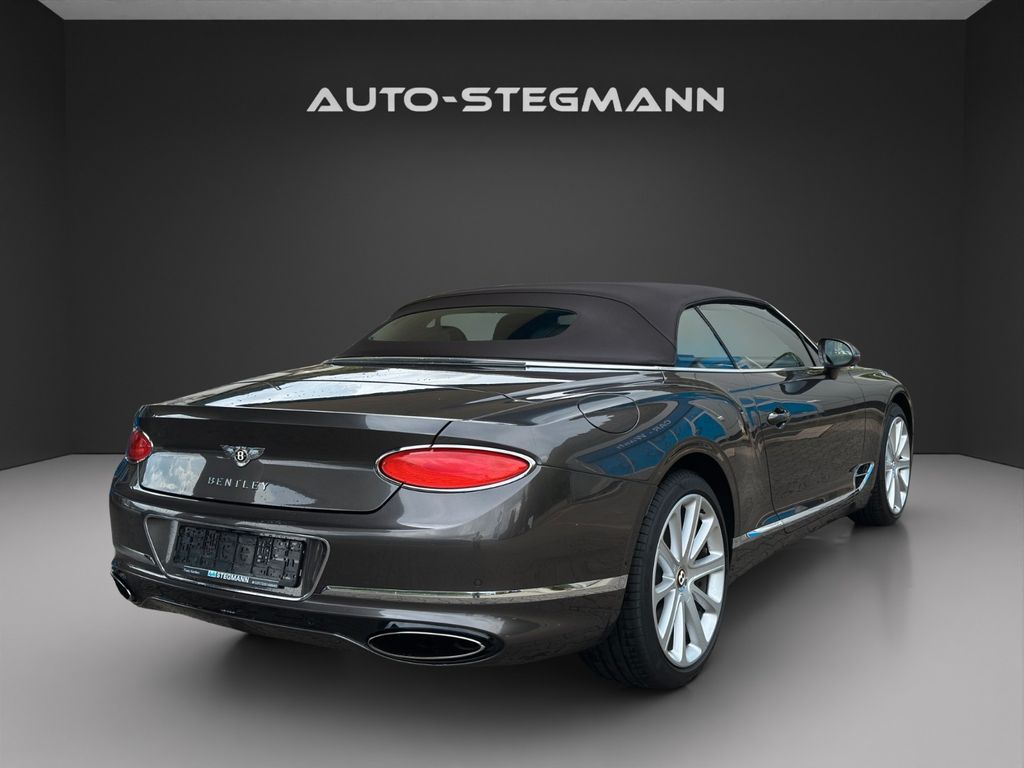 Bentley Continental GTC 2019