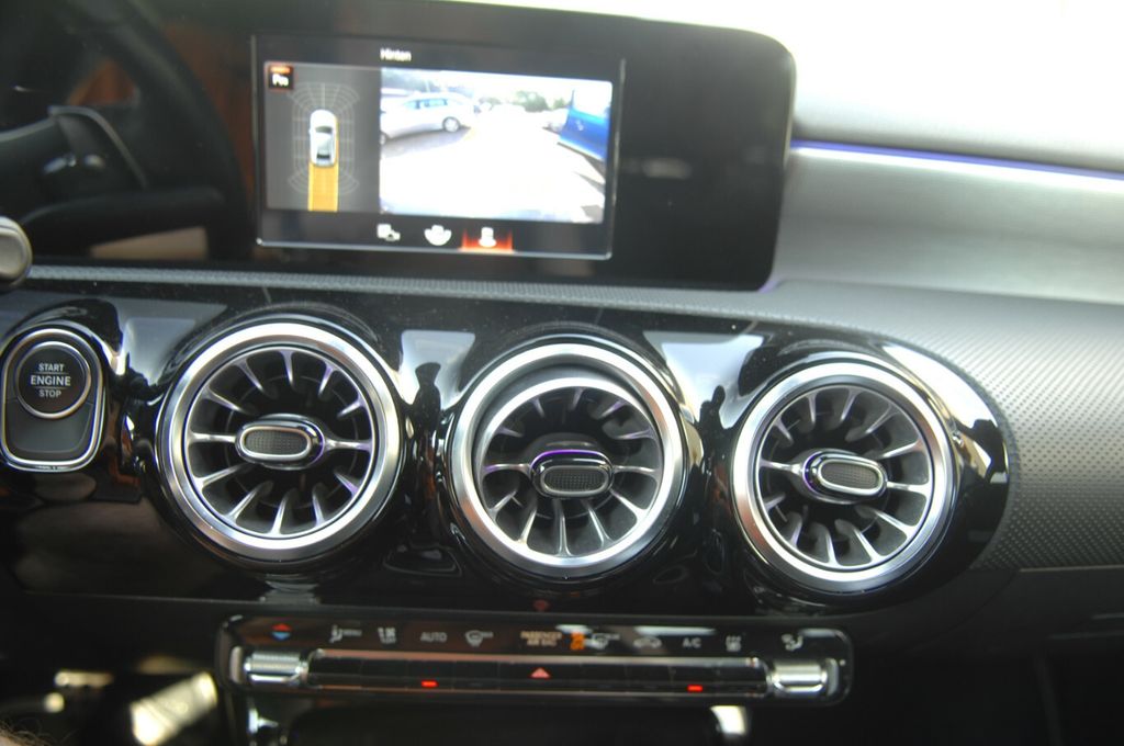 Mercedes-Benz A 250 2021