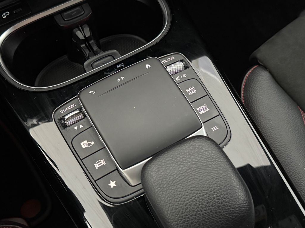 Mercedes-Benz CLA 220 2021