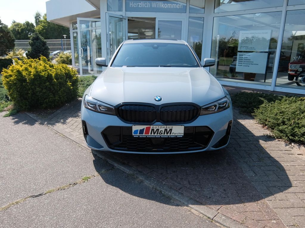 BMW 318 2025