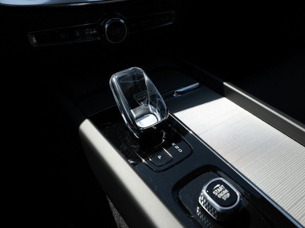 Volvo V60 Cross Country 2023