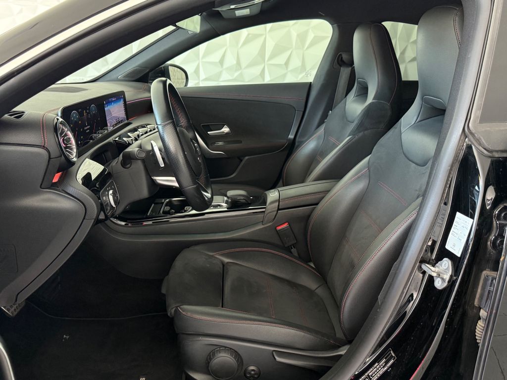 Mercedes-Benz CLA 220 2021