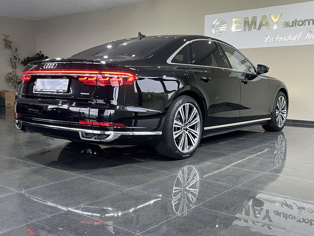 Audi A8 2022