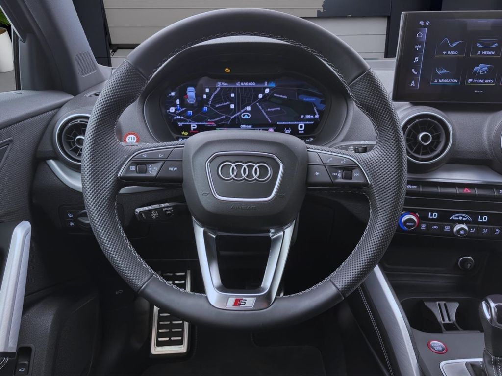 Audi SQ2 2024