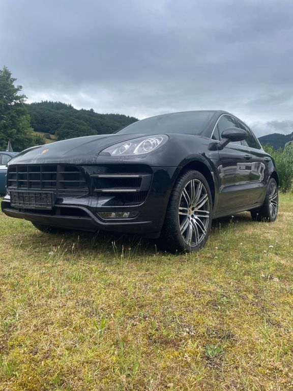 Porsche Macan 2015