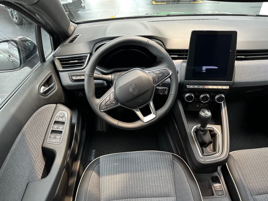Renault Clio 2025