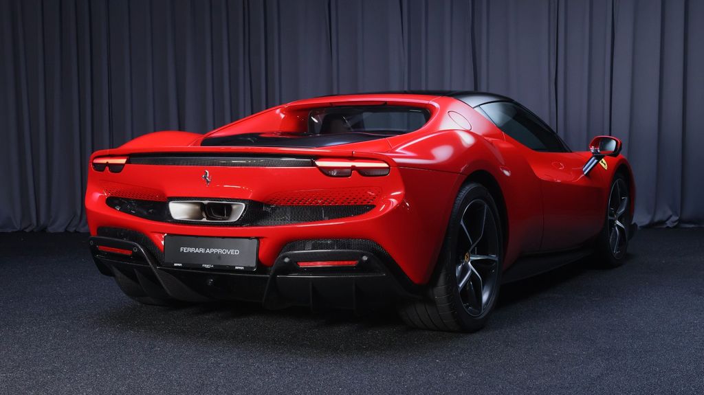 Ferrari 296 GTB 2022