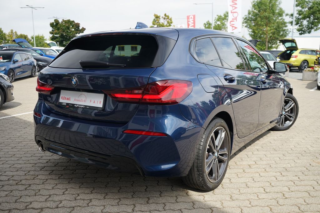 BMW 118 2022