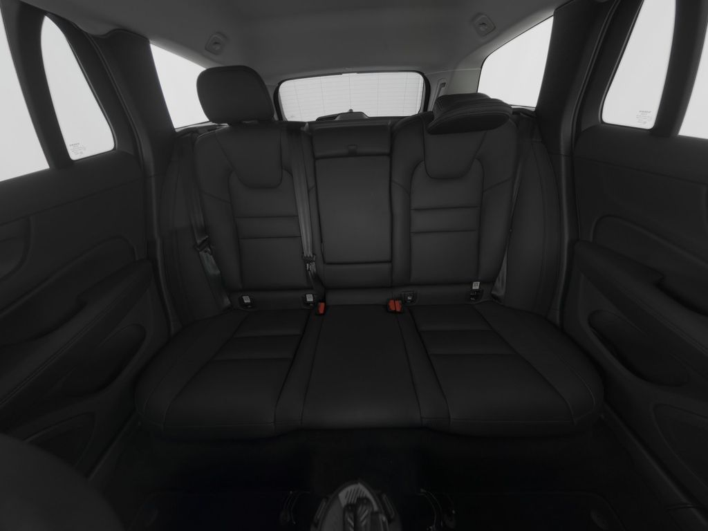 Volvo V60 Cross Country 2023