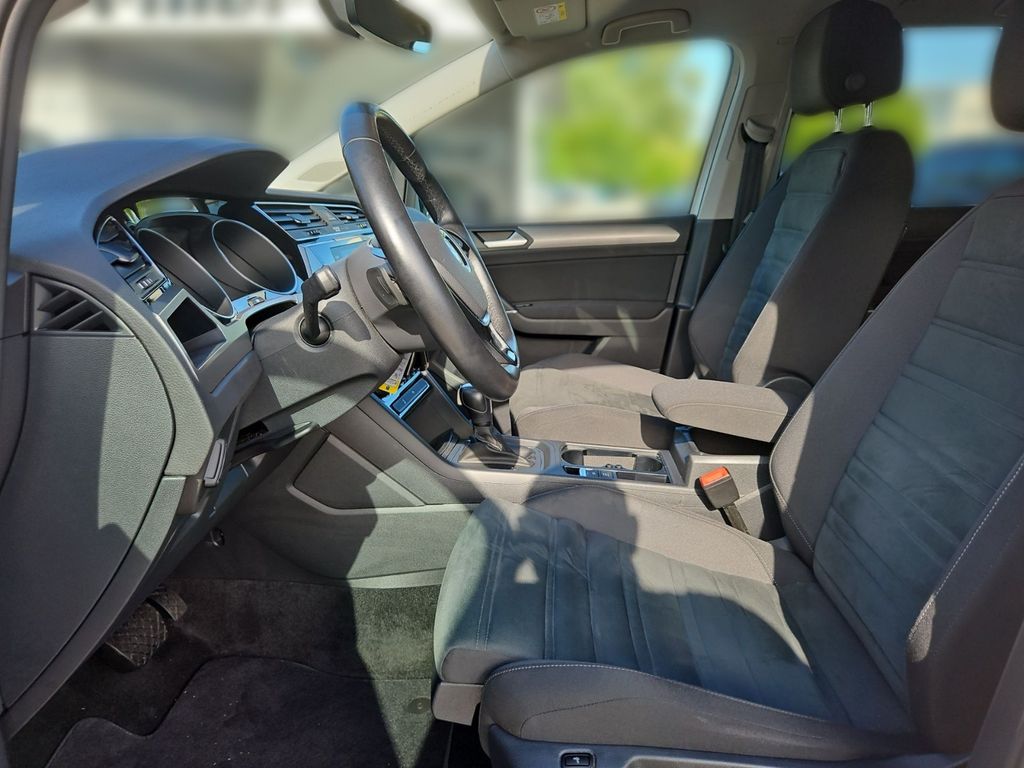 Volkswagen Touran 2021