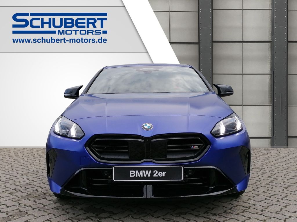 BMW M235 2025