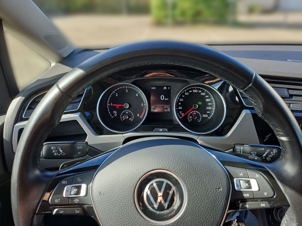 Volkswagen Touran 2021