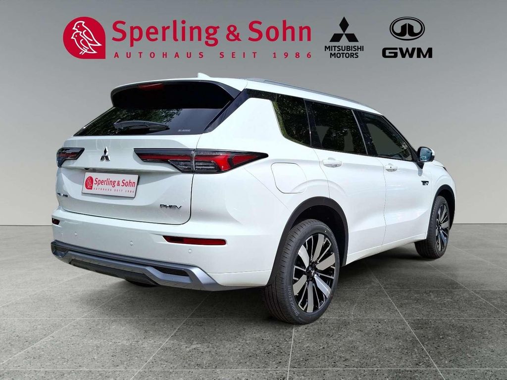 Mitsubishi Outlander 2025