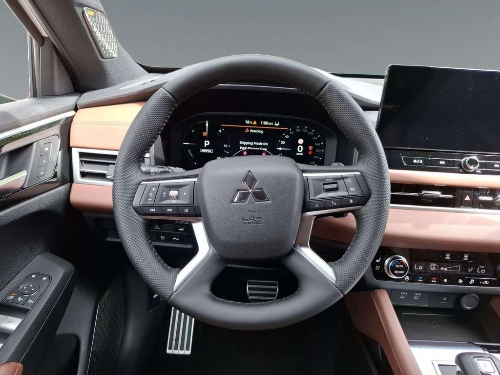 Mitsubishi Outlander 2025