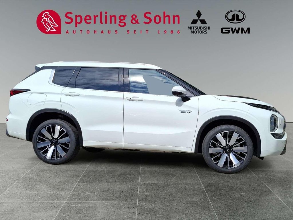 Mitsubishi Outlander 2025