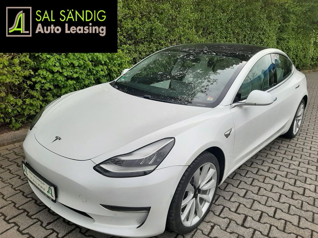 Tesla Model 3 2020