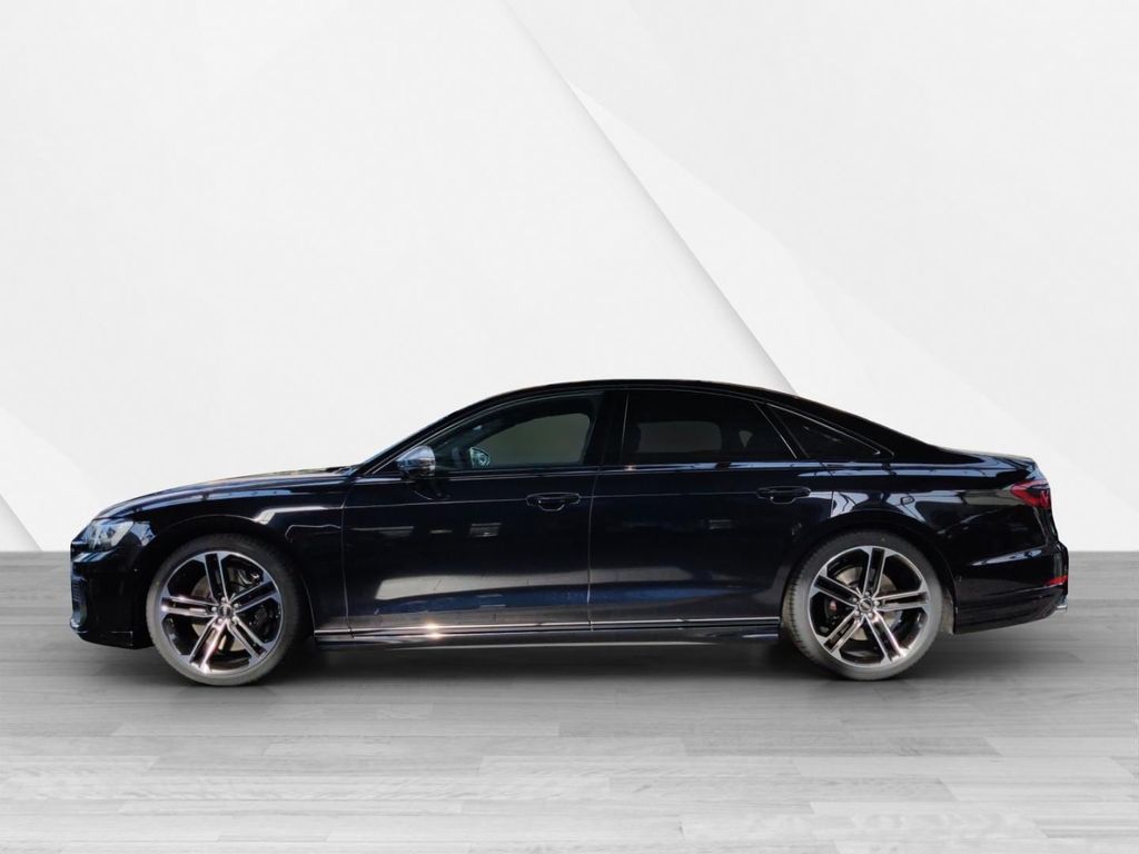 Audi S8 2024
