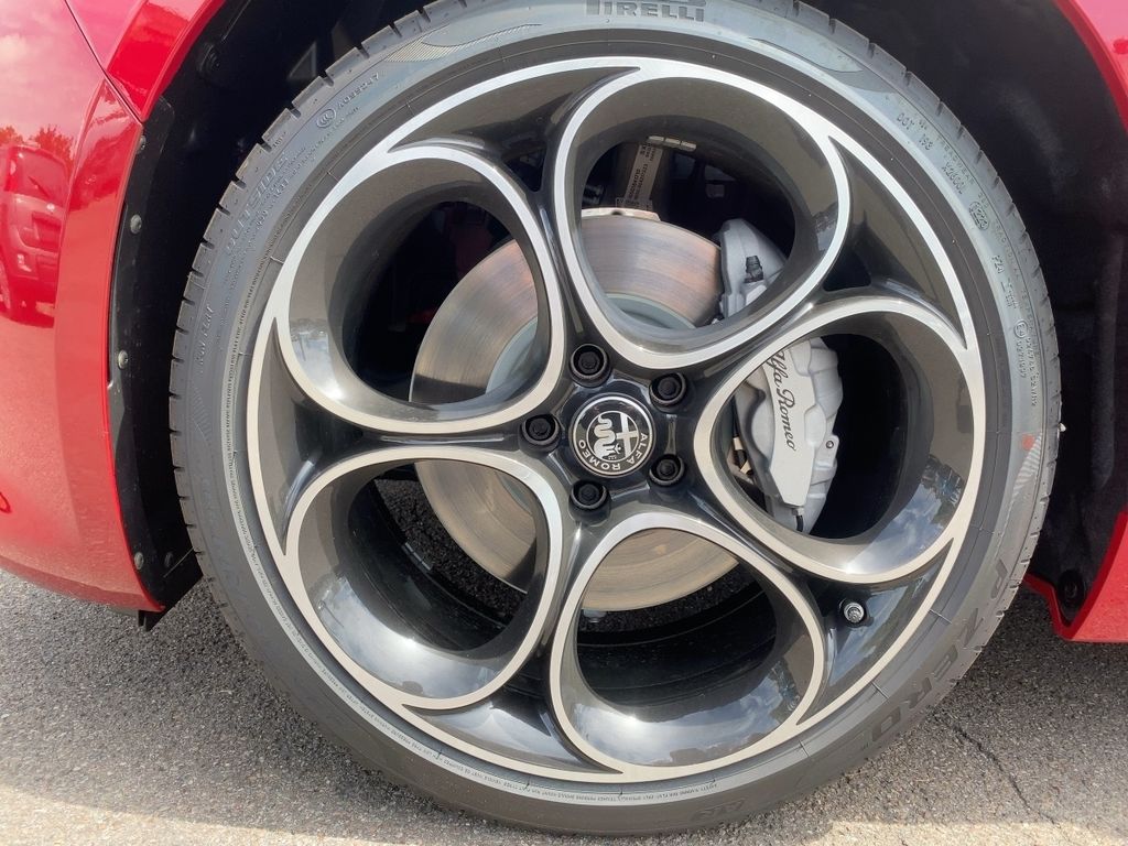 Alfa Romeo Giulia 2024