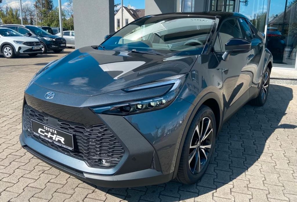 Toyota C-HR 2025