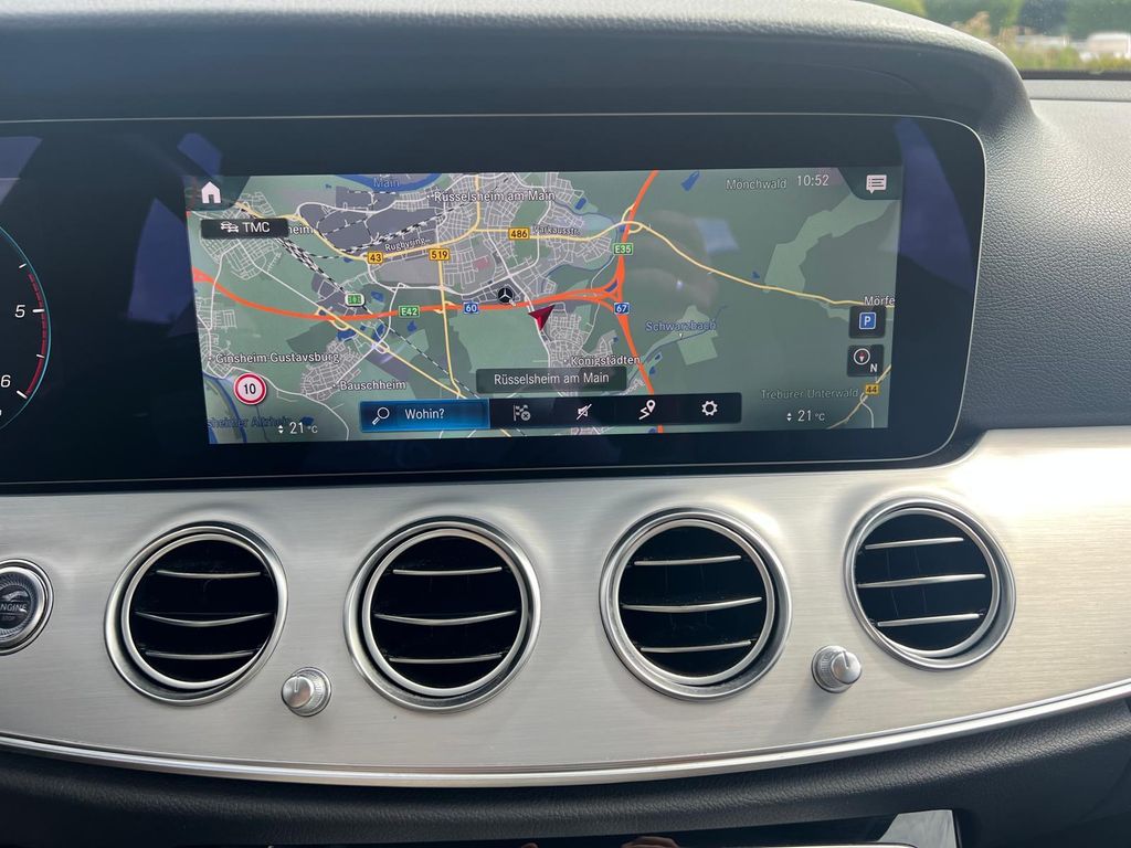 Mercedes-Benz E 220 2021