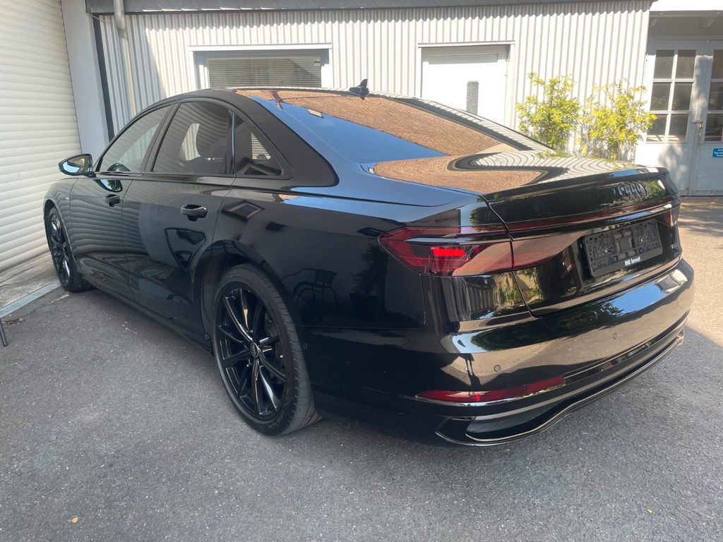 Audi A8 2023