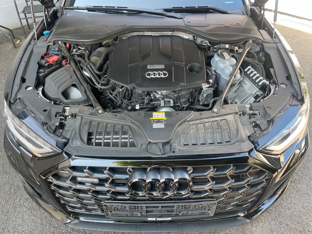 Audi A8 2023