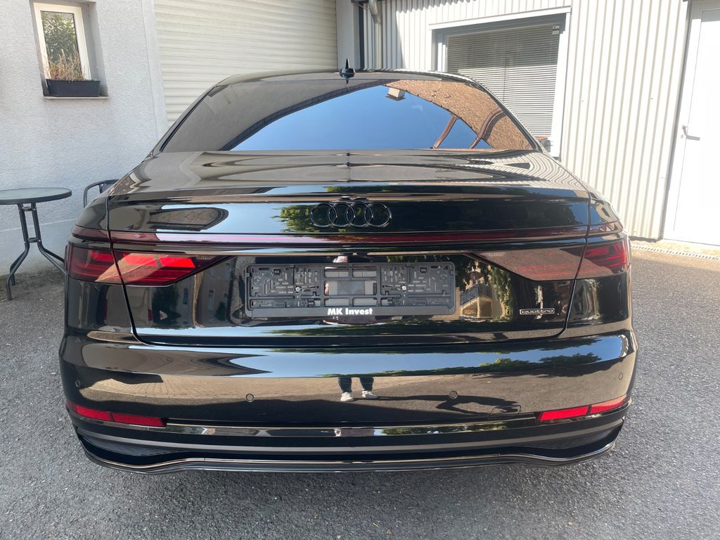 Audi A8 2023