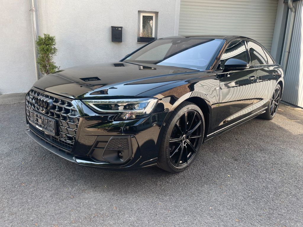 Audi A8 2023