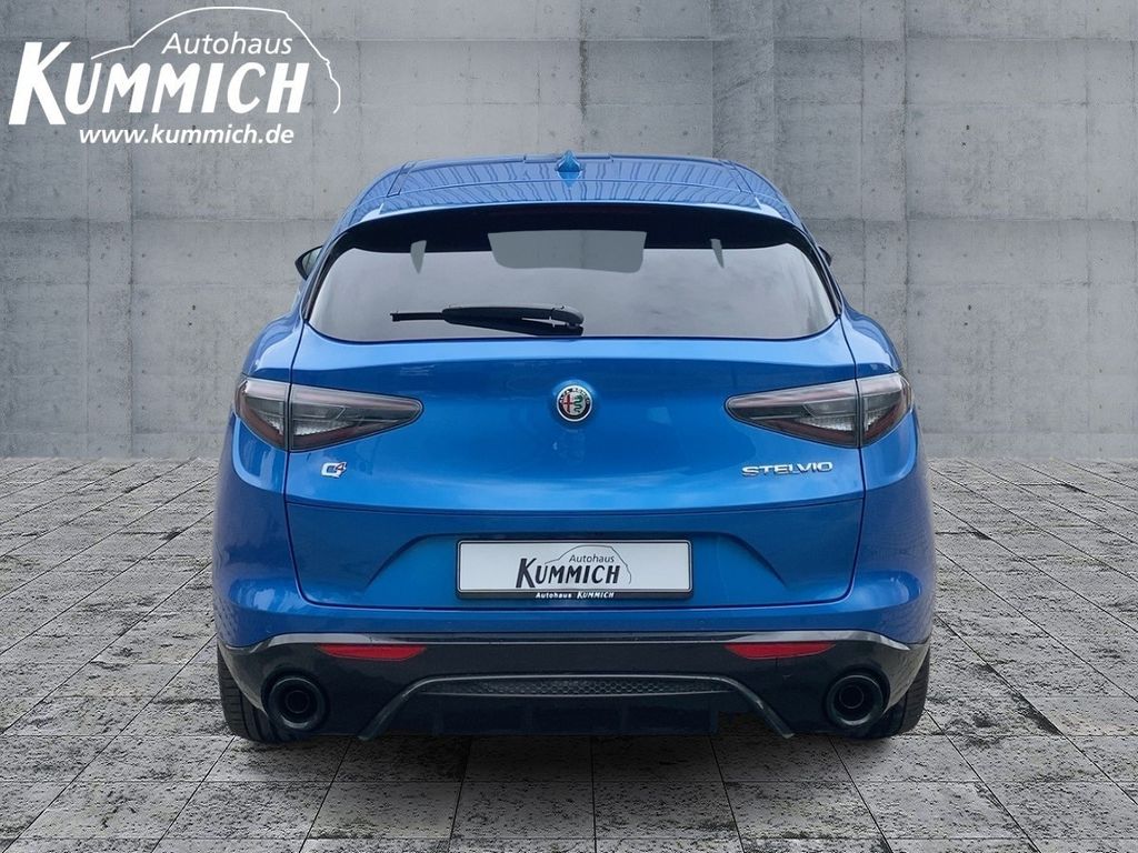 Alfa Romeo Stelvio 2023