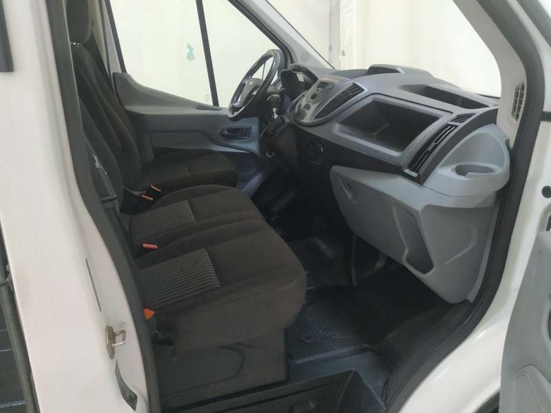 Ford Transit 2019