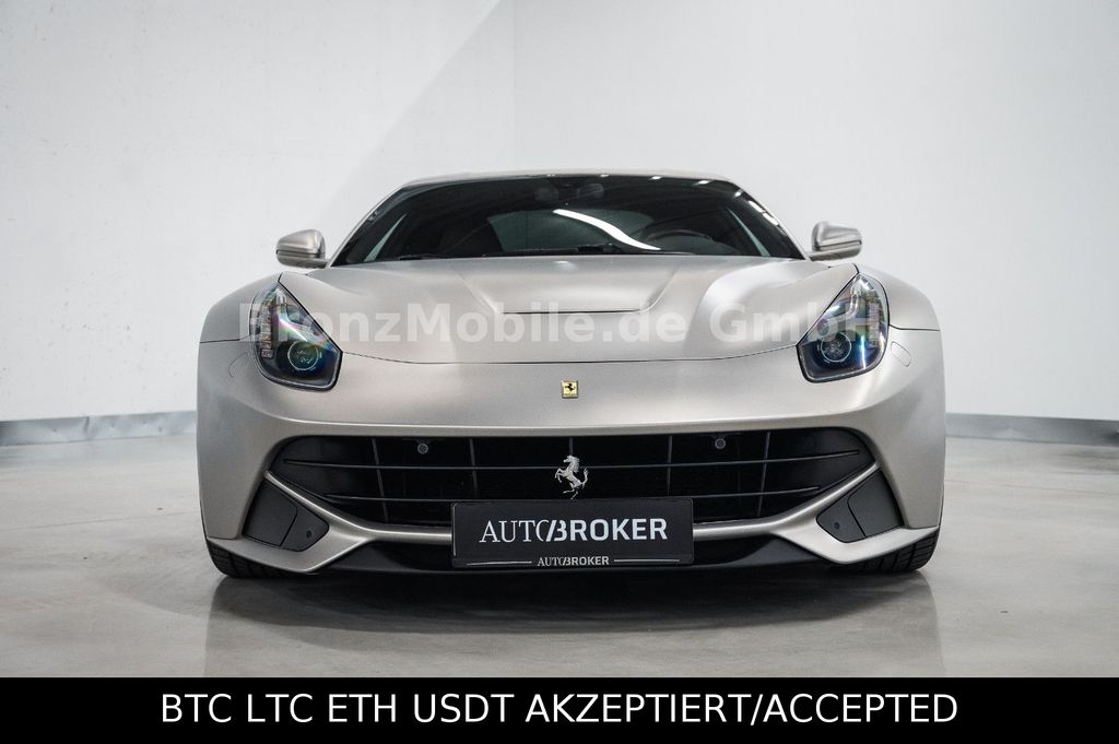 Ferrari F12 2013