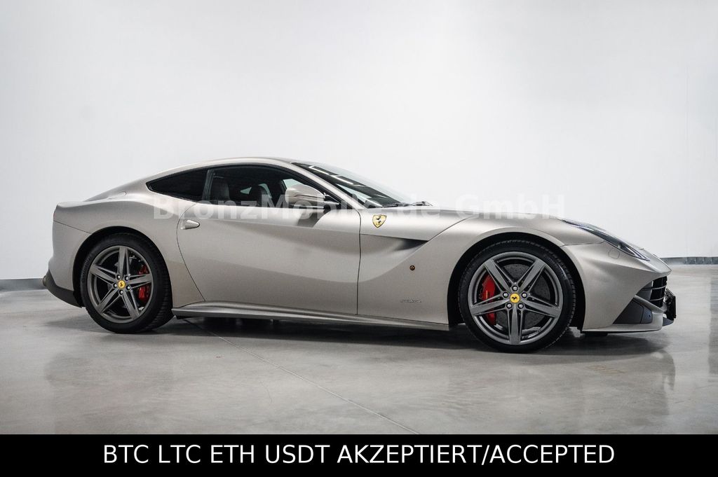 Ferrari F12 2013