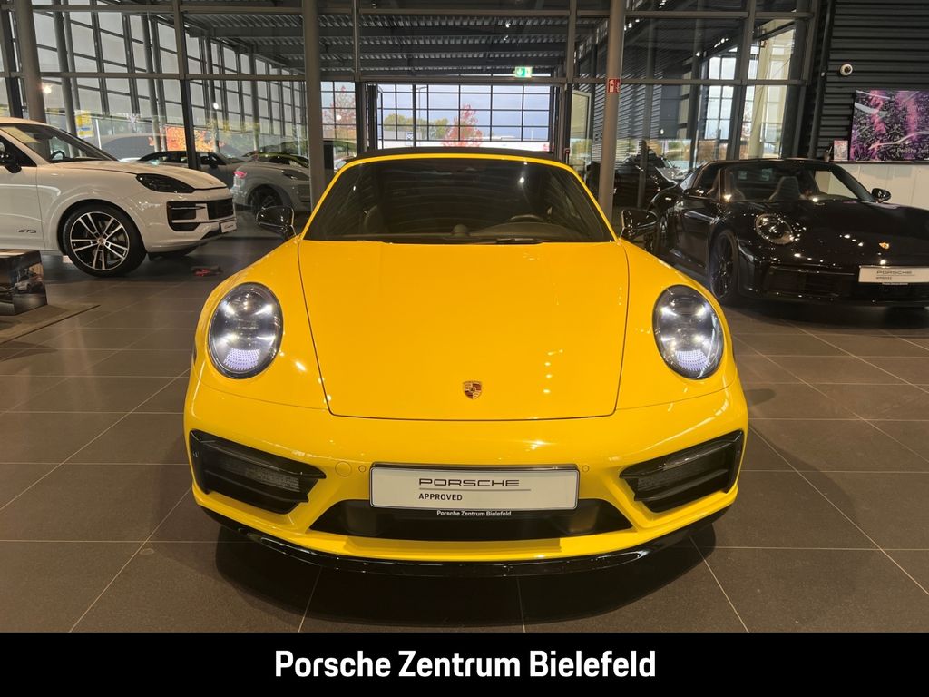 Porsche 992 2023