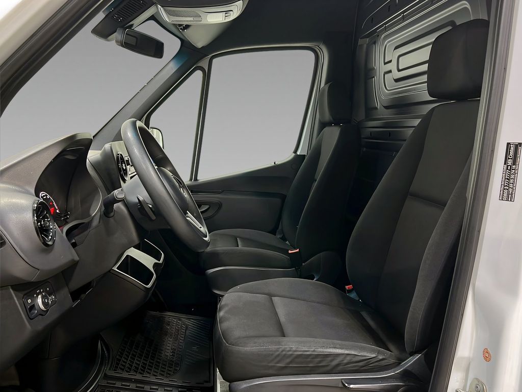Mercedes-Benz eSprinter 2022