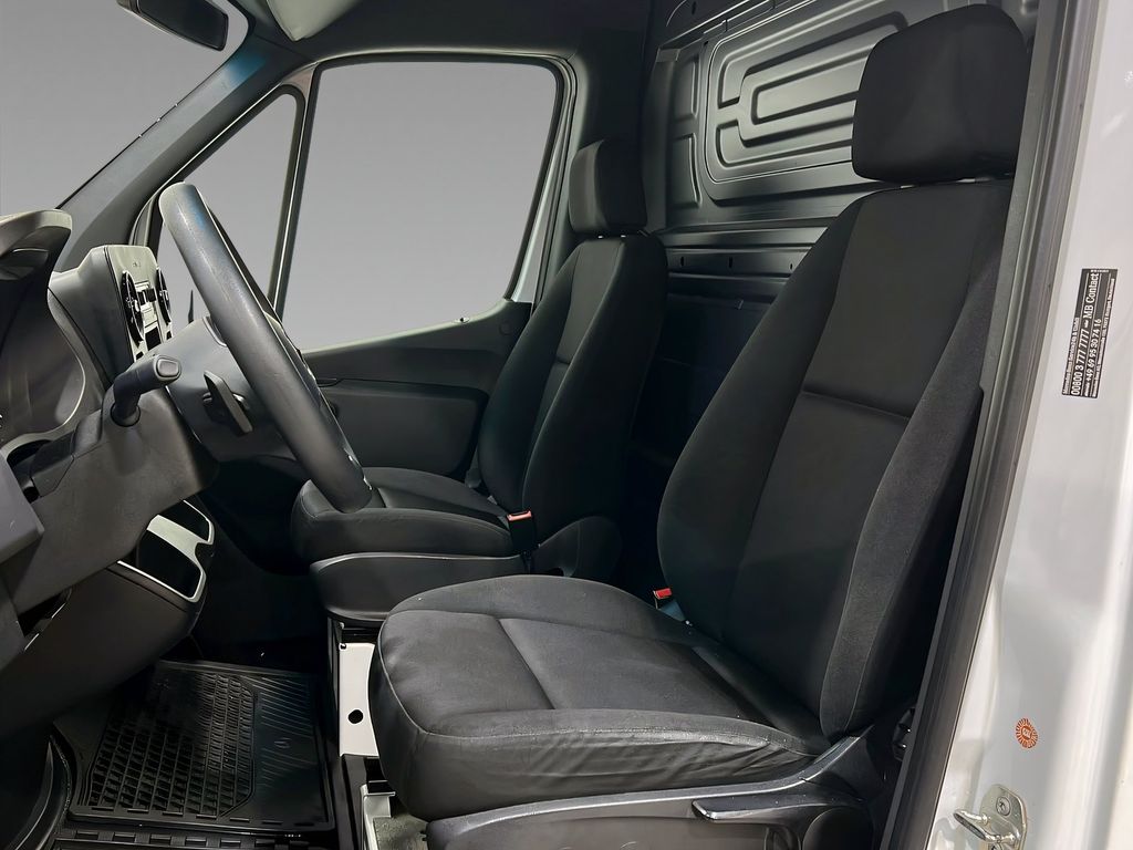 Mercedes-Benz eSprinter 2022