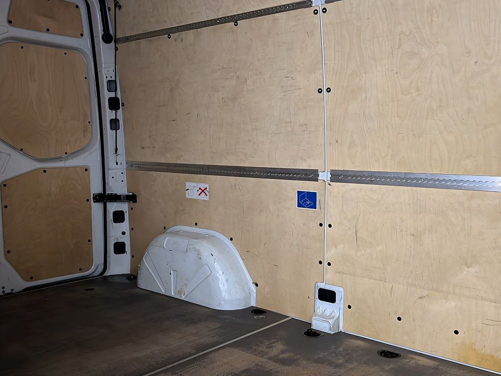 Mercedes-Benz eSprinter 2022