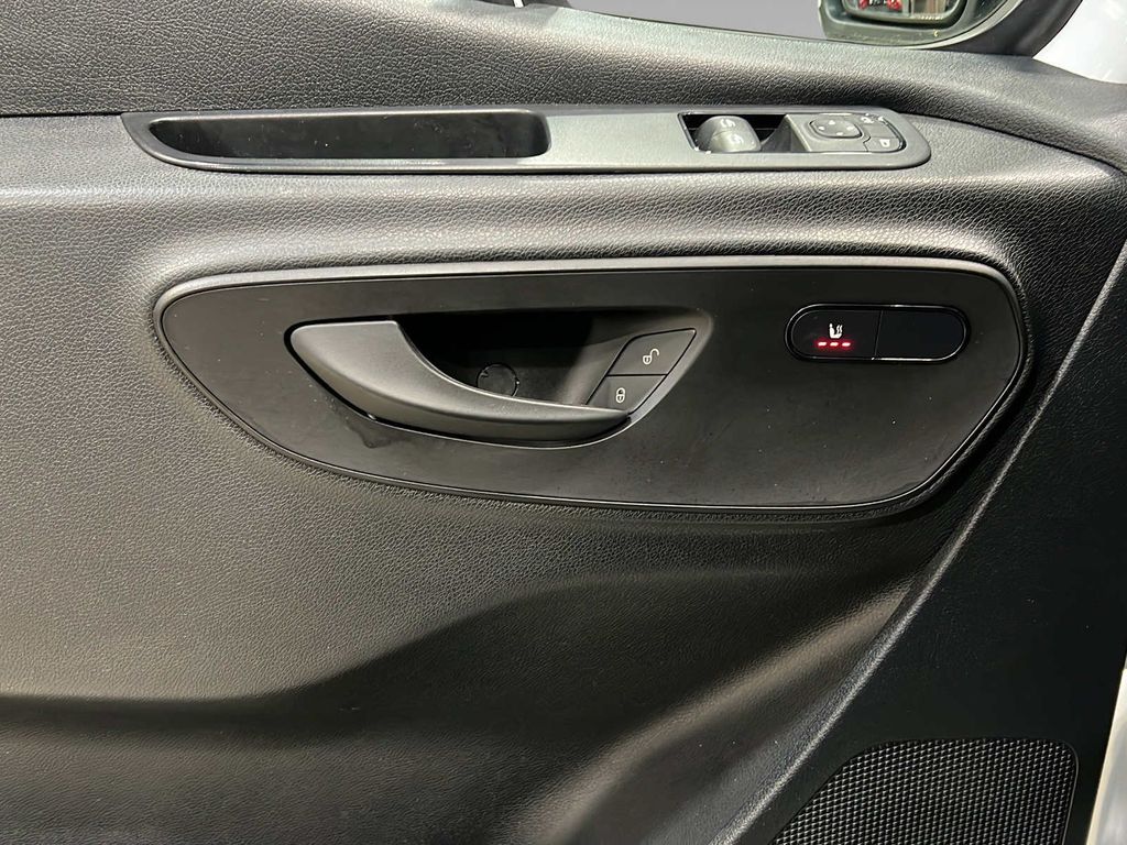 Mercedes-Benz eSprinter 2022