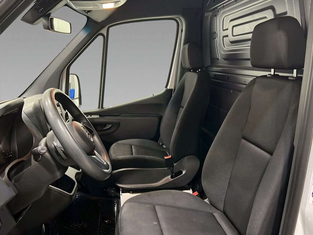 Mercedes-Benz Sprinter 2022