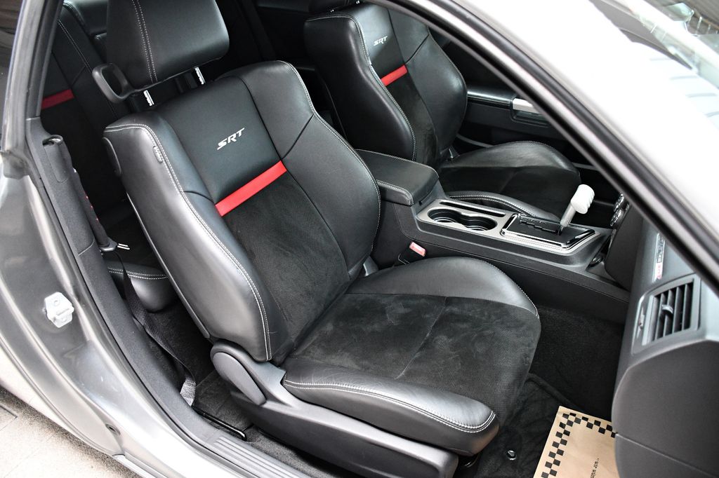 Dodge Challenger 2012