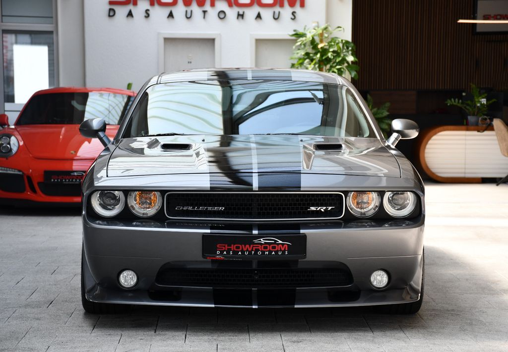 Dodge Challenger 2012