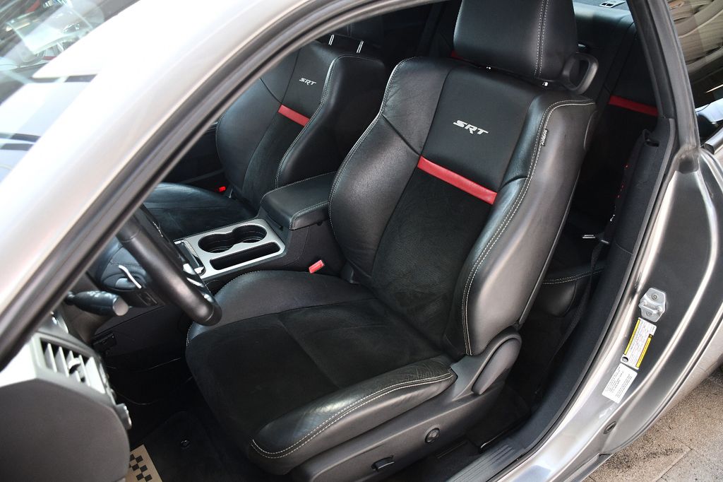 Dodge Challenger 2012