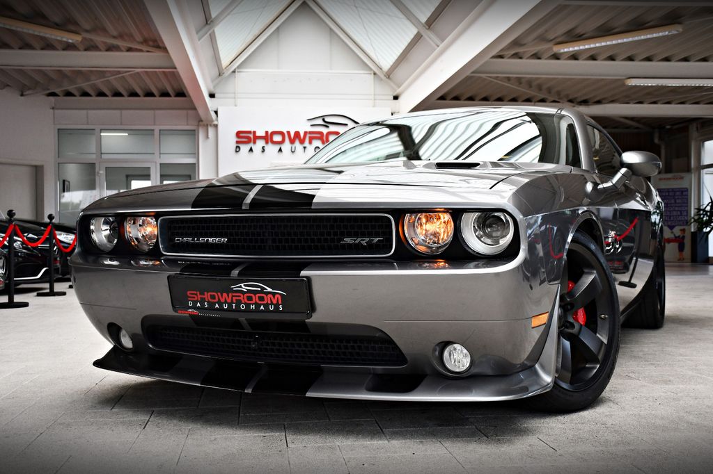 Dodge Challenger 2012