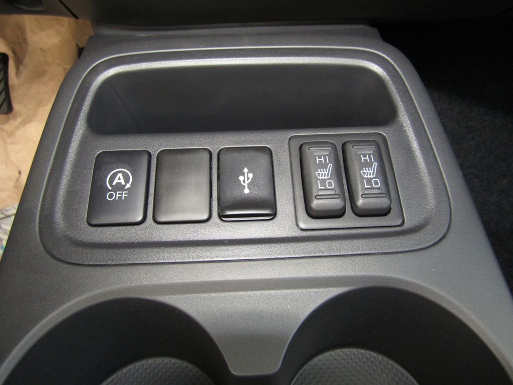 Mitsubishi Space Star 2025