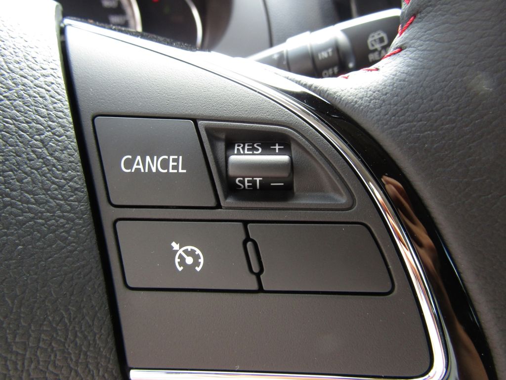 Mitsubishi Space Star 2025