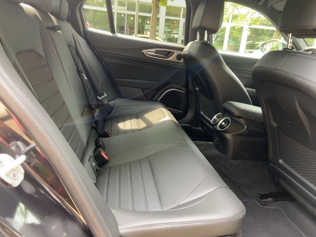 Alfa Romeo Giulia 2023